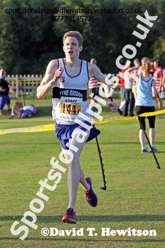 Senior mens Durham City Cross Country Relays. Photo: David T. Hewitson/Sports for All Pics